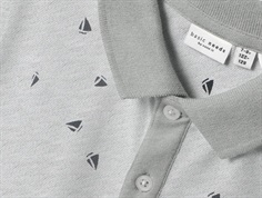 Name It polo t-shirt lys grå meleret med båd print